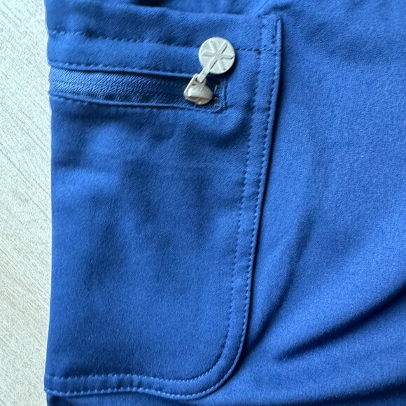 Navy Tapered Leg Scrub Pants – Beyond Scrubs – Women’s Tall Large - Picture 4 of 9